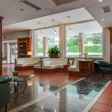 Family Escape With Pools And Sauna Holiday home Foligno