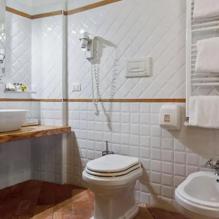 Family Escape With Pools And Sauna Foligno