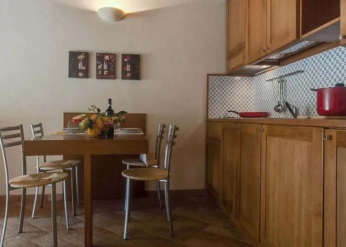 Family Escape With Pools And Sauna Foligno