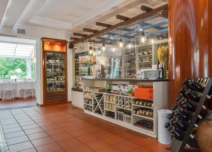 Family Escape With Pools And Sauna 펜션