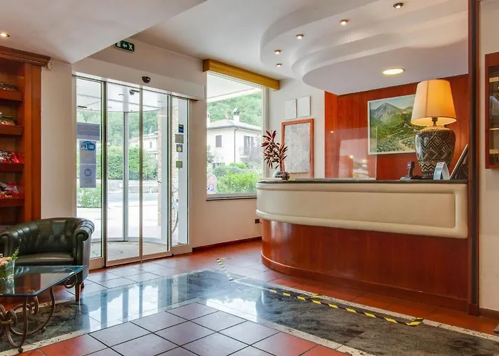 Family Escape With Pools And Sauna